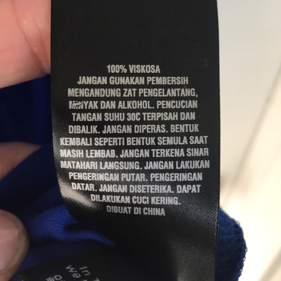 Ted Baker London Blue Sequined Top NWOT - Picture 6 of 6